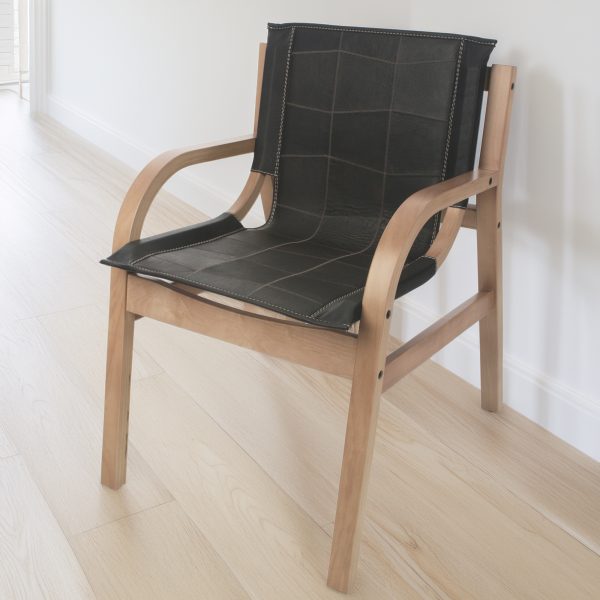 Domo Sitial de Cuero y Madera