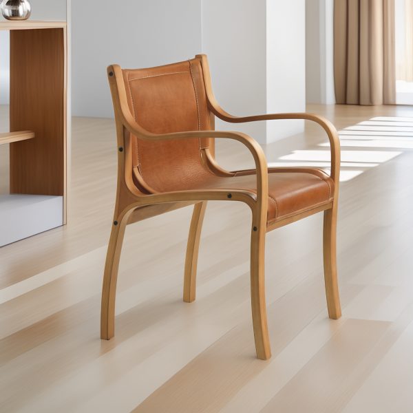 Sitial Bilbao | Madera Curvada y Cuero | Con Brazos