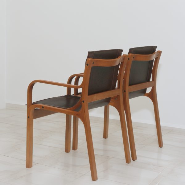 Nova Sitial de Cuero y Madera - Imagen 2