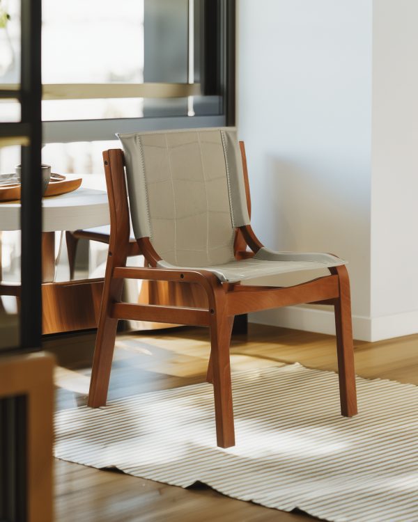 Domo Silla de Cuero y Madera - Imagen 3