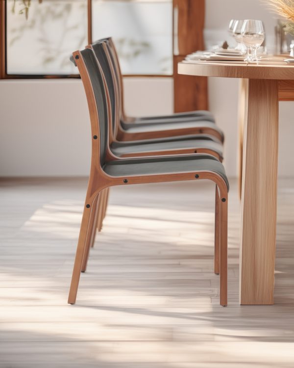 San Marino Silla de Cuero y Madera