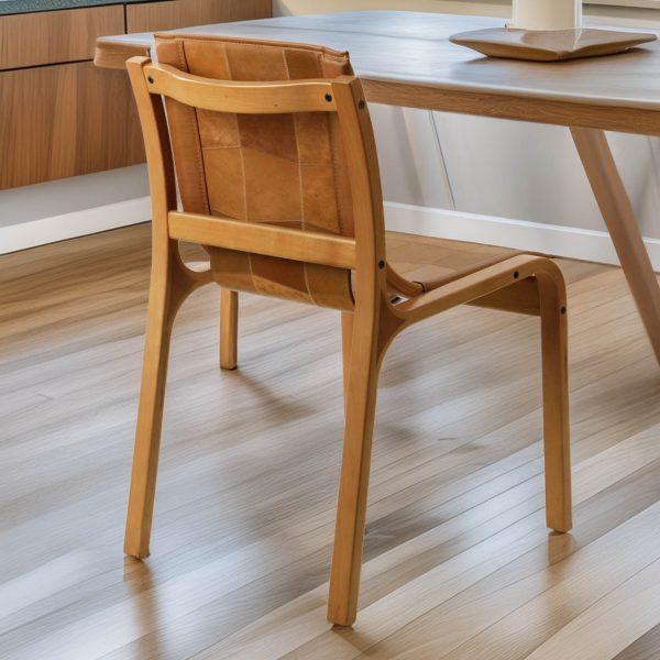 Nova Silla de Cuero y Madera