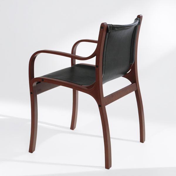 Bilbao Sitial de Cuero y Madera