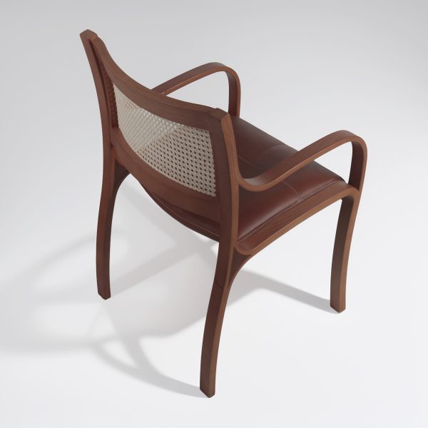 Trento Junco Sitial de Cuero y Madera