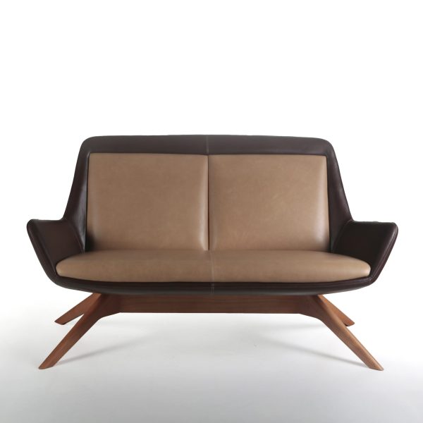 Italia Sofy Sillon Cuero y Madera