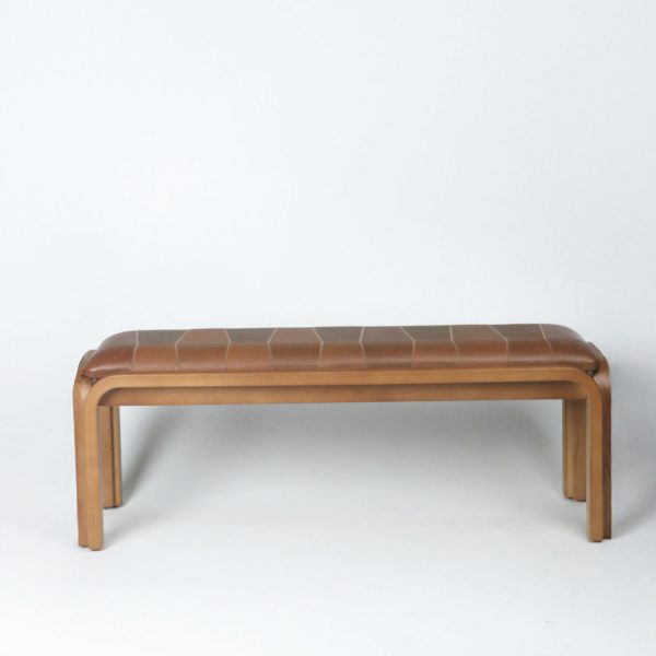 Banqueta Lido – Madera Miel Ulmo y Cuero Mix Castaño