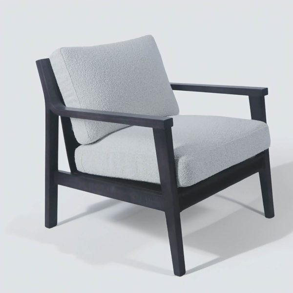 Explora Sillón de Madera con Cuero o Tela Bouclé