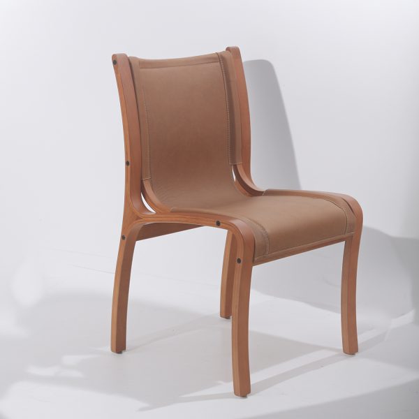 Silla Bilbao Con Respaldo Alto Madera Miel Cuero Honey